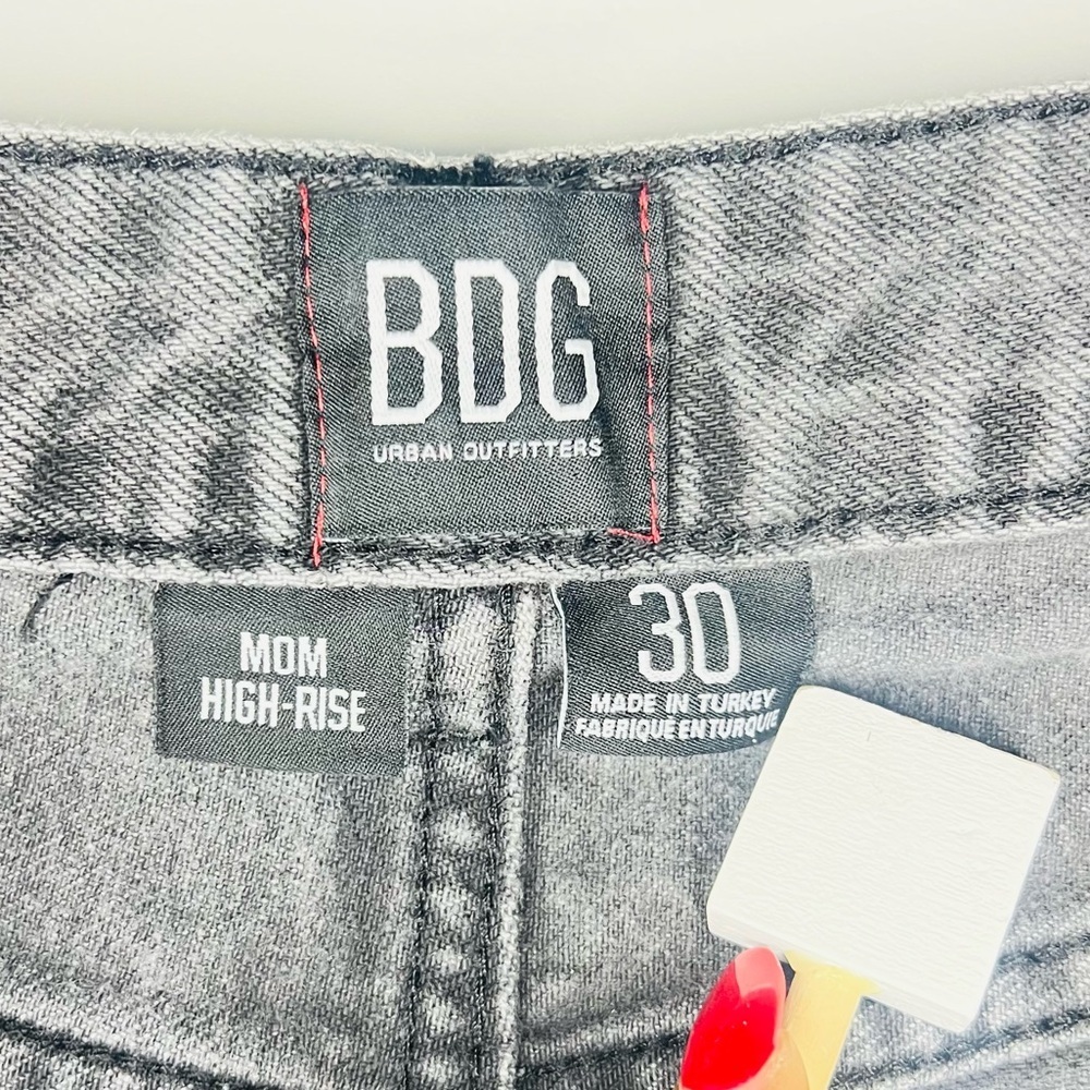 BDG Urban outfitters High RiseTapered Leg Mom Jeans charcoal Black Sz 30 Casual - Picture 4 of 10